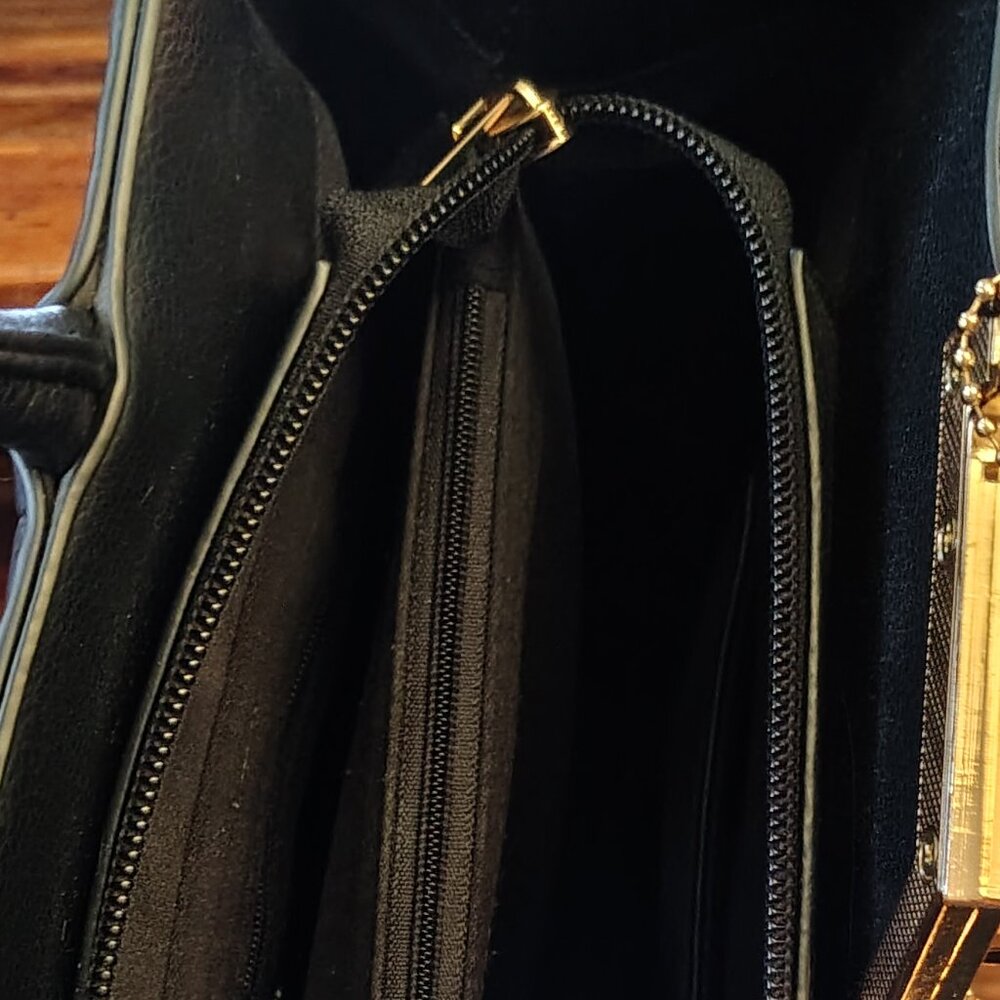 Crossi Black Gold Purse Handbag Crocodile Bag Zipper Tassle Pockets - Picture 5 of 13